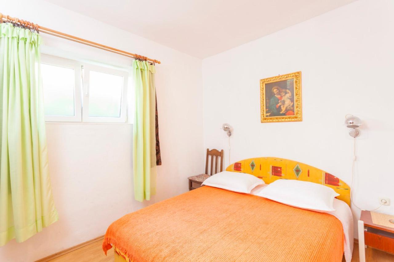 Green Garden Rooms & Apartments Makarska Exterior photo