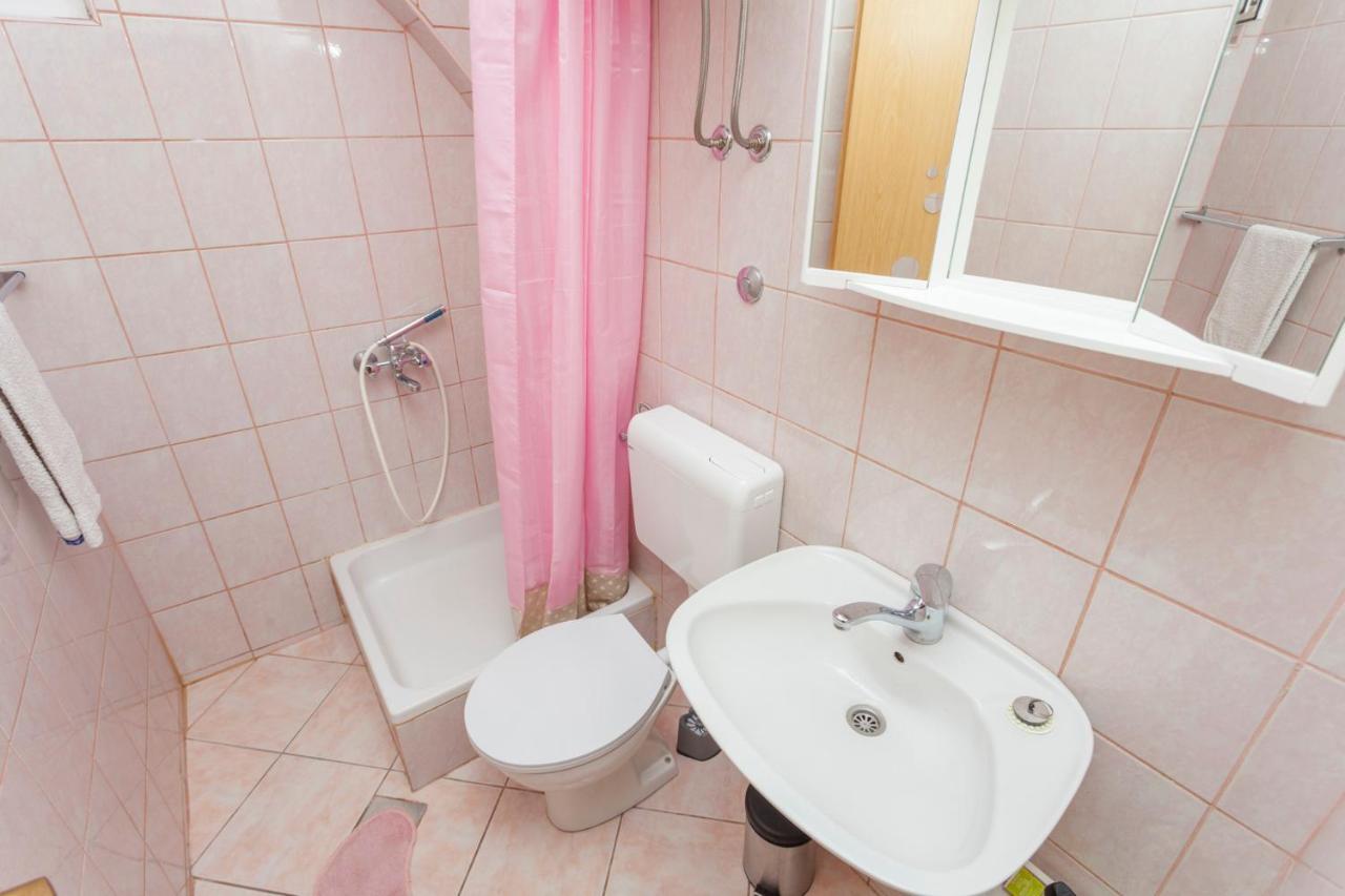 Green Garden Rooms & Apartments Makarska Exterior photo