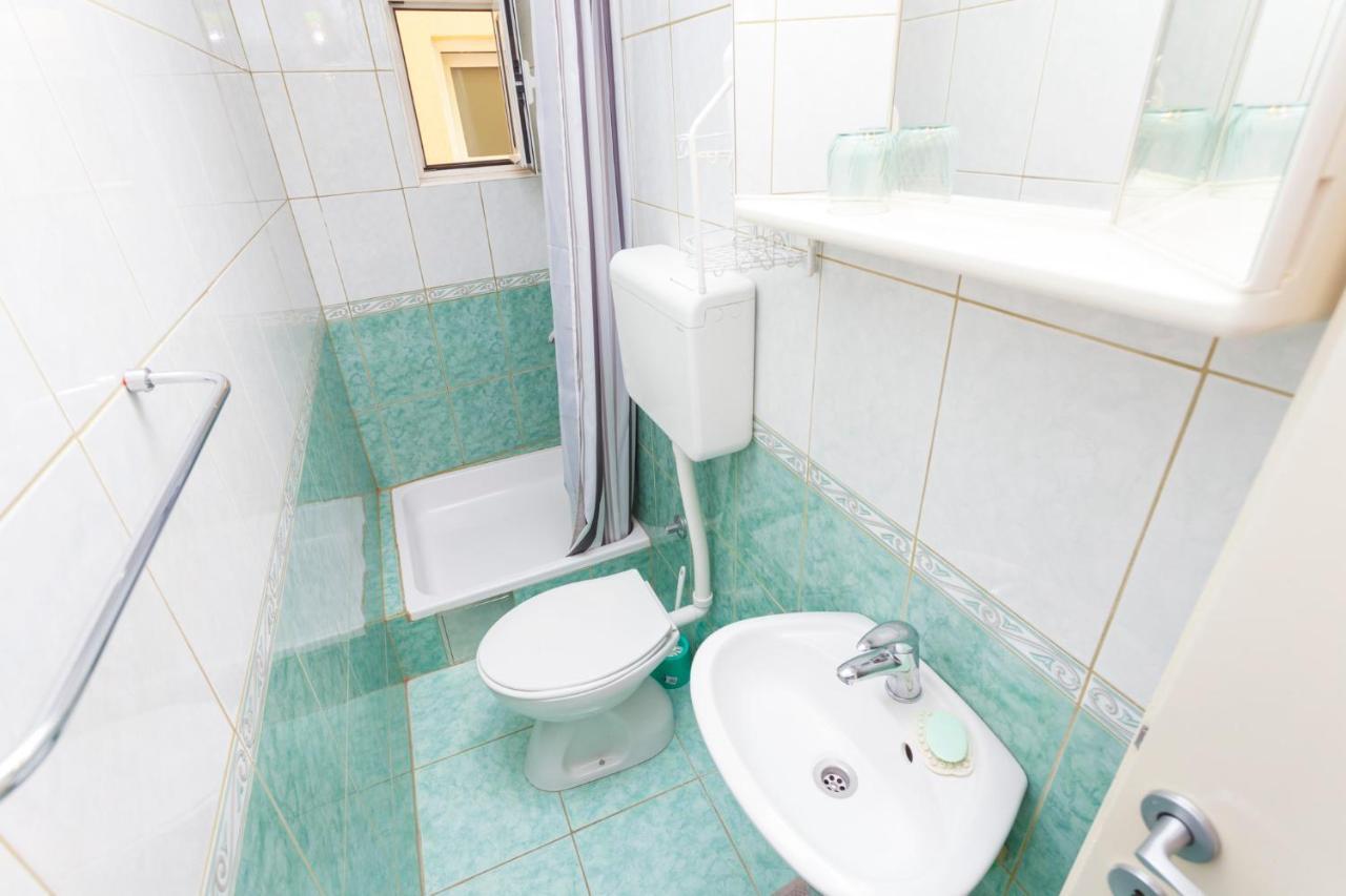 Green Garden Rooms & Apartments Makarska Exterior photo