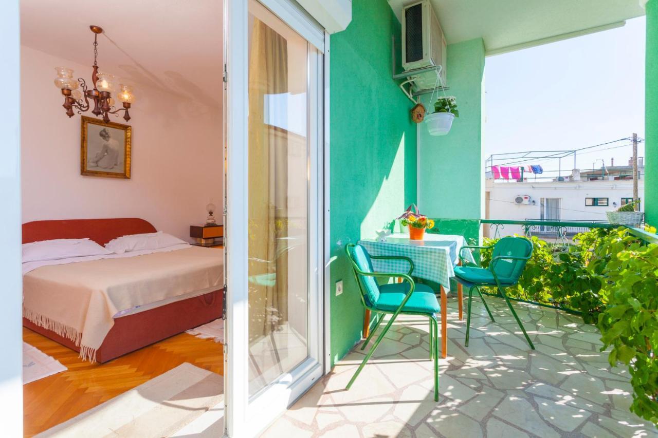 Green Garden Rooms & Apartments Makarska Exterior photo