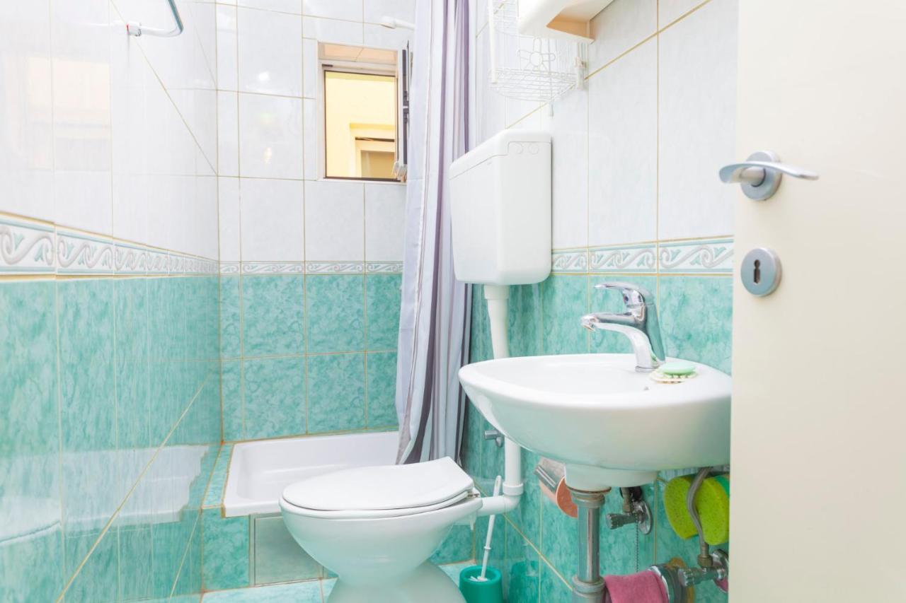 Green Garden Rooms & Apartments Makarska Exterior photo
